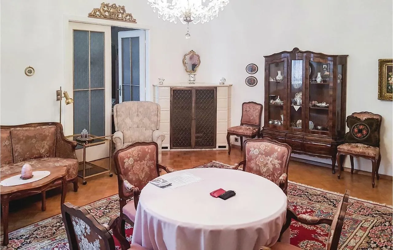 One-Bedroom Apartment In Wien Wiedeń